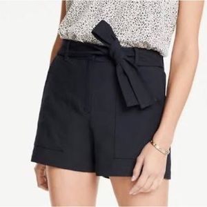 NWT Black Ann Taylor Tie-Waist Marina Short Size